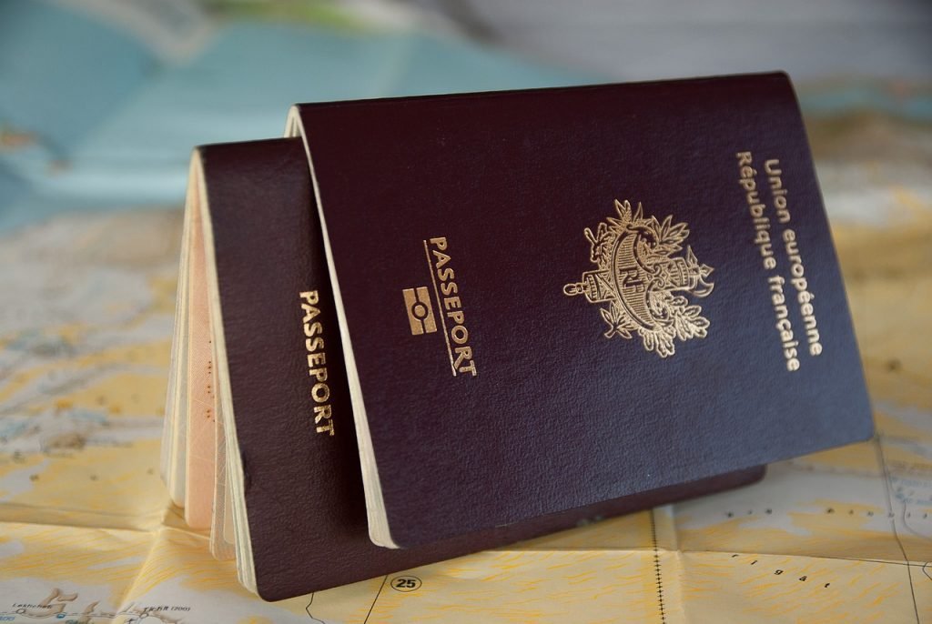 passport, border, customs-3127935.jpg